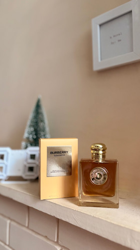 عطر باربری گادس زنانه
