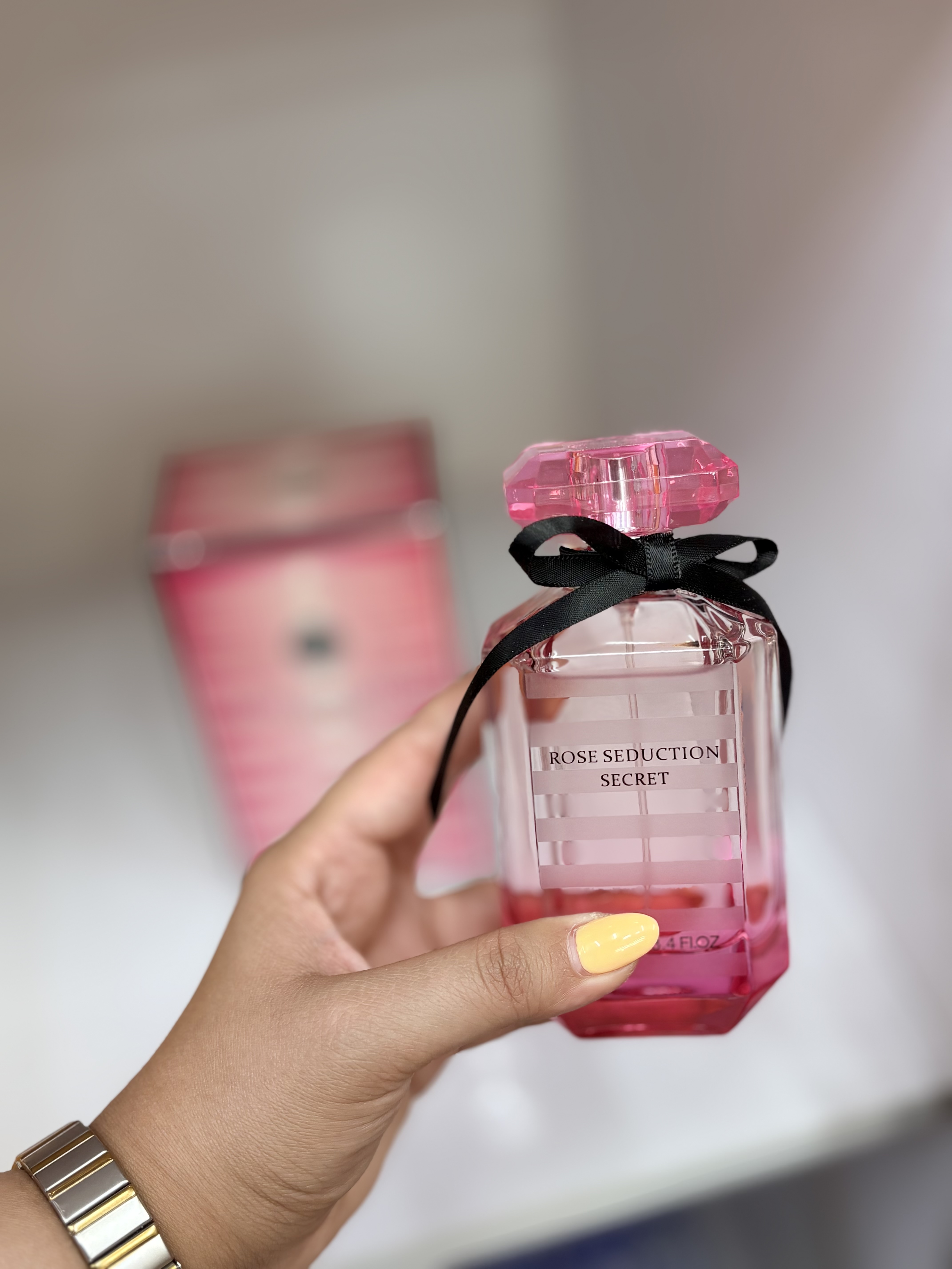 عطر بامشل صورتی ویکتوریا سیکرت ۱۰۰ میل