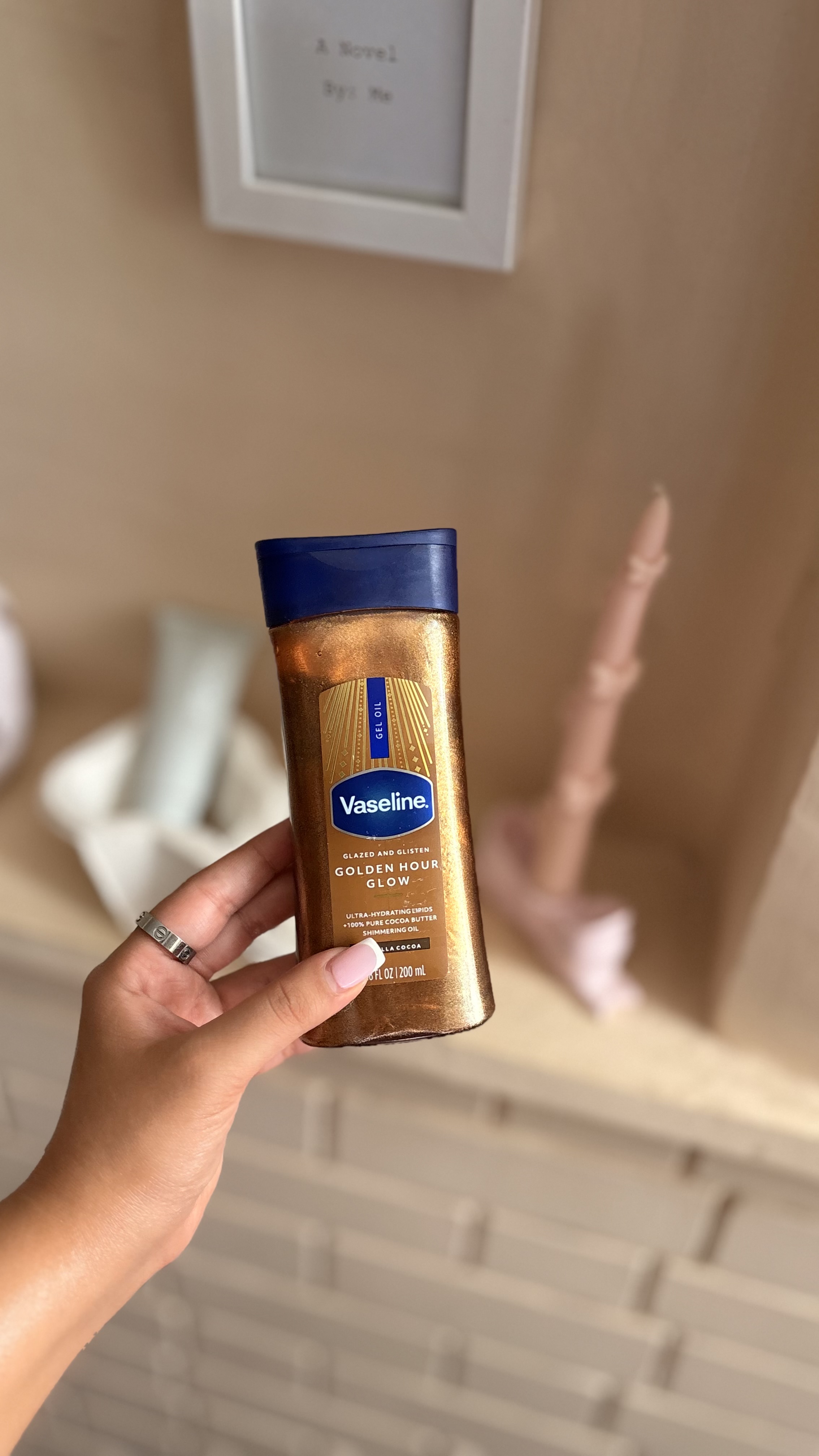 روغن بدن وازلین شاینی